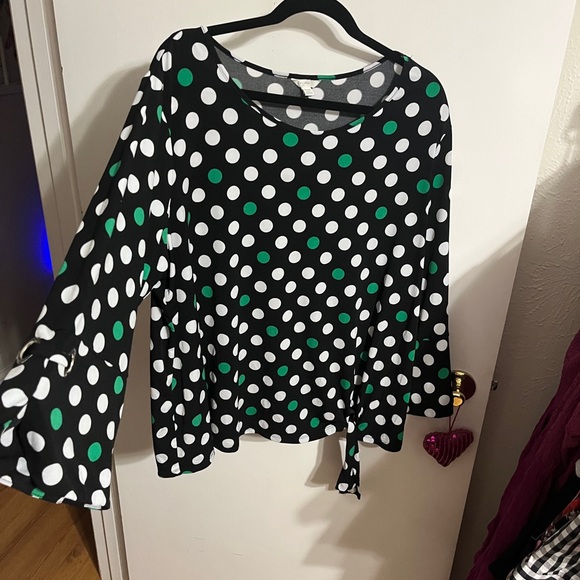 💝 18/20 Polka Dot Blouse - Black, White, and Green - Picture 10 of 10